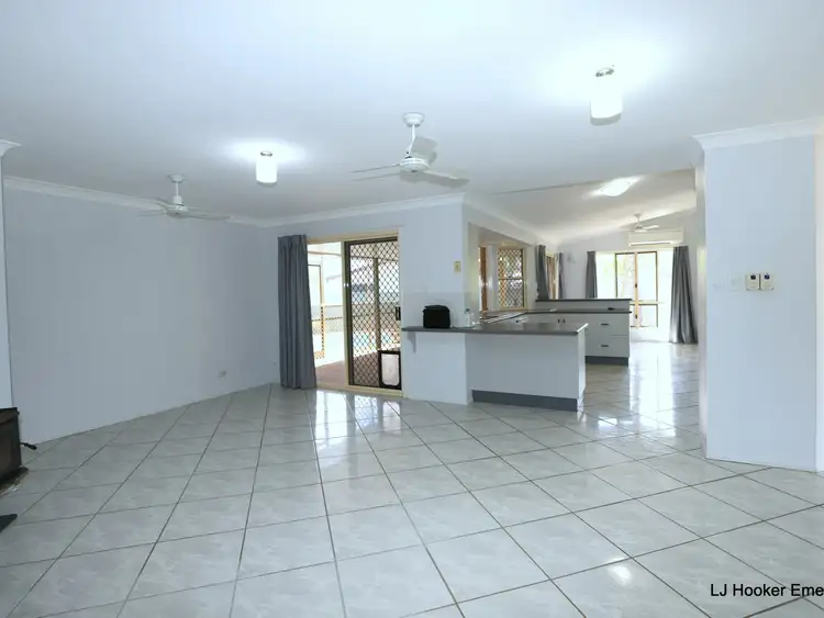 Fifth view of Homely house listing, 8 Smith Place, Emerald QLD 4720