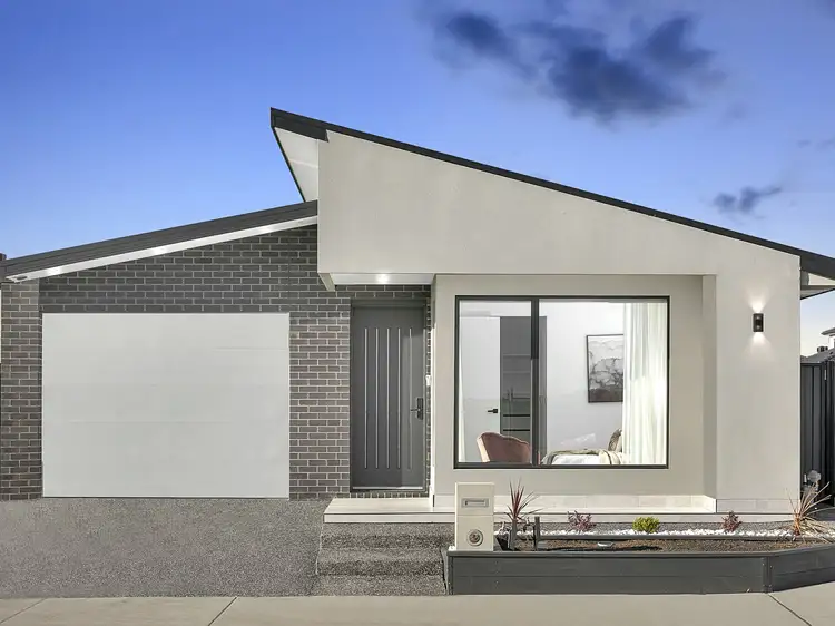 40 Gustave Ave, Mickleham VIC 3064