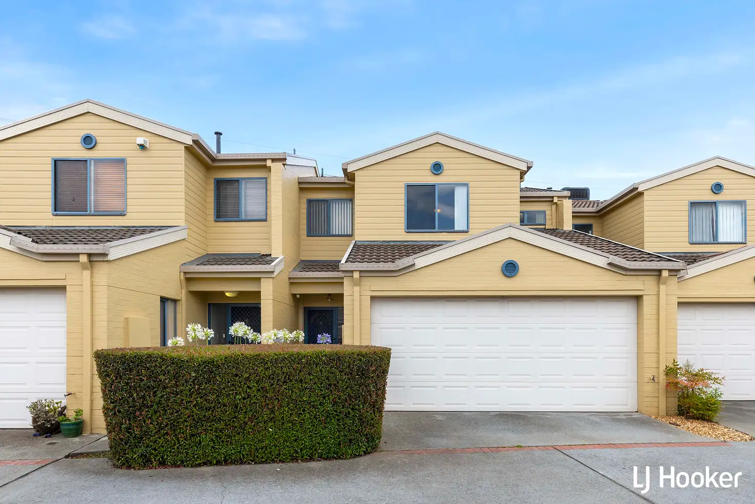 Main view of Homely townhouse listing, 6/2 Dines Place, Bruce ACT 2617