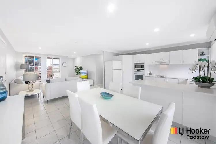 Sixth view of Homely villa listing, 2/44 Banks Street, Padstow NSW 2211