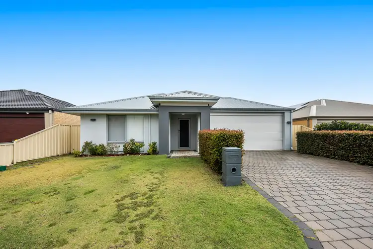 19 Goldsbrough Entrance, Helena Valley WA 6056