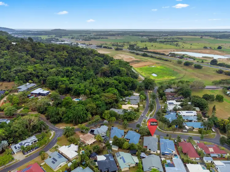 2 Aroona Street, Caravonica QLD 4878