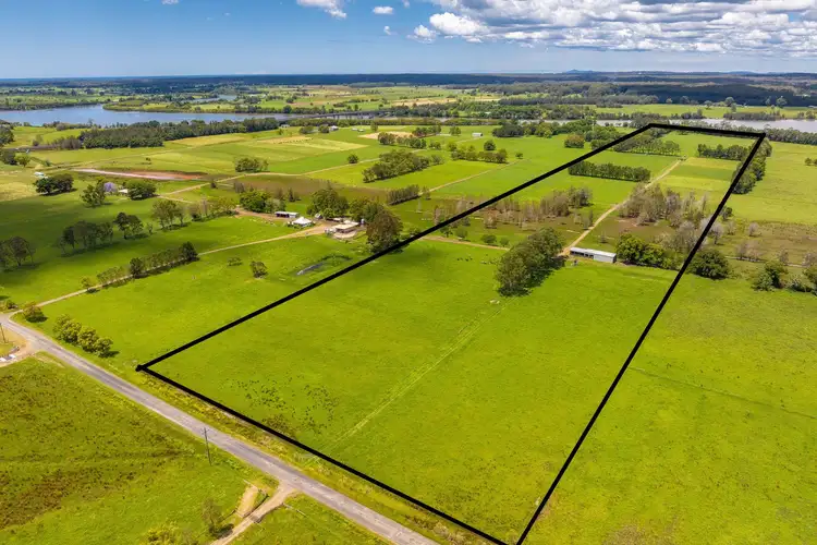 162 Newtons Road, Dumaresq Island NSW 2430