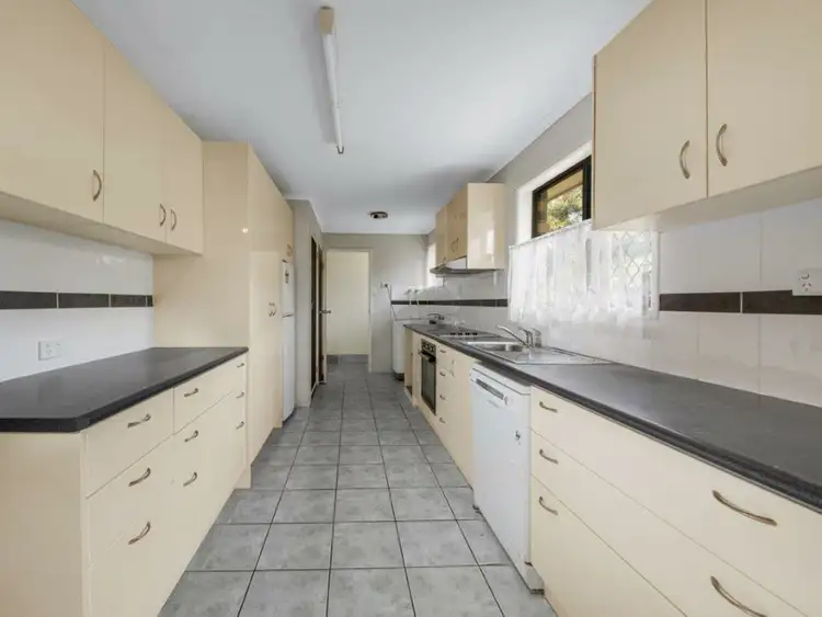 Fourth view of Homely house listing, 7 Pacific Avenue, Tannum Sands QLD 4680