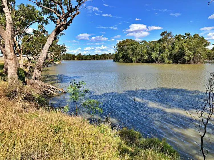 4 Malibu Dr, Goondiwindi QLD 4390