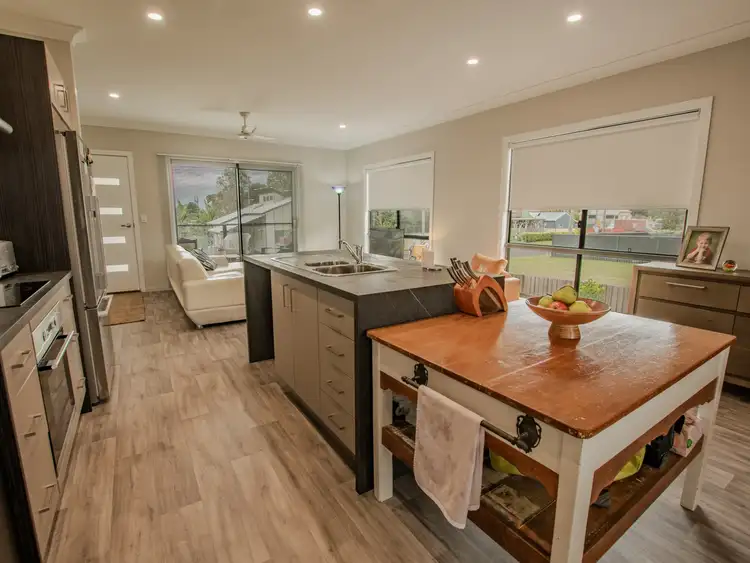 Seventh view of Homely house listing, 10 Vista St, Russell Island QLD 4184