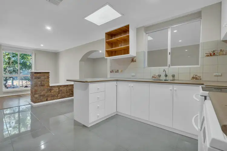 Second view of Homely house listing, 7 Delamere Way, Camillo WA 6111