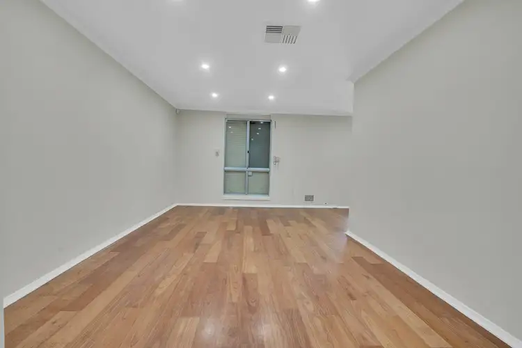 Sixth view of Homely house listing, 7 Delamere Way, Camillo WA 6111