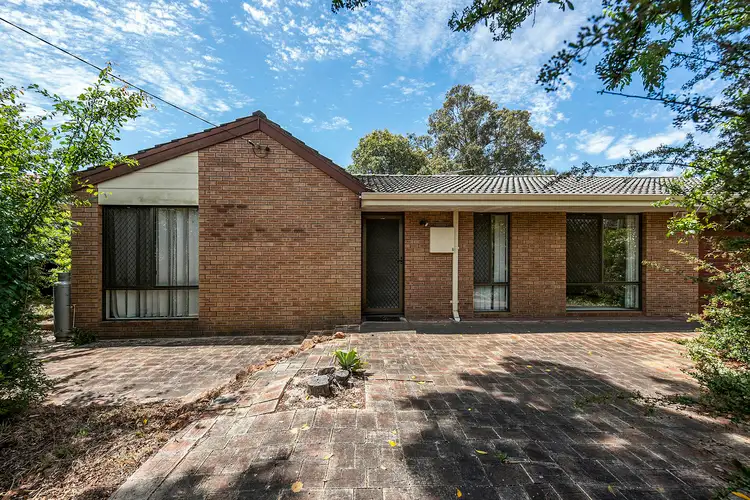 5 Banner Place, Lesmurdie WA 6076