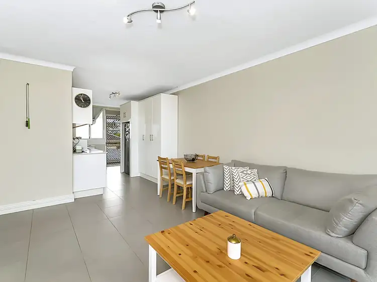 Sixth view of Homely unit listing, 7/170 West Coast Highway, Scarborough WA 6019