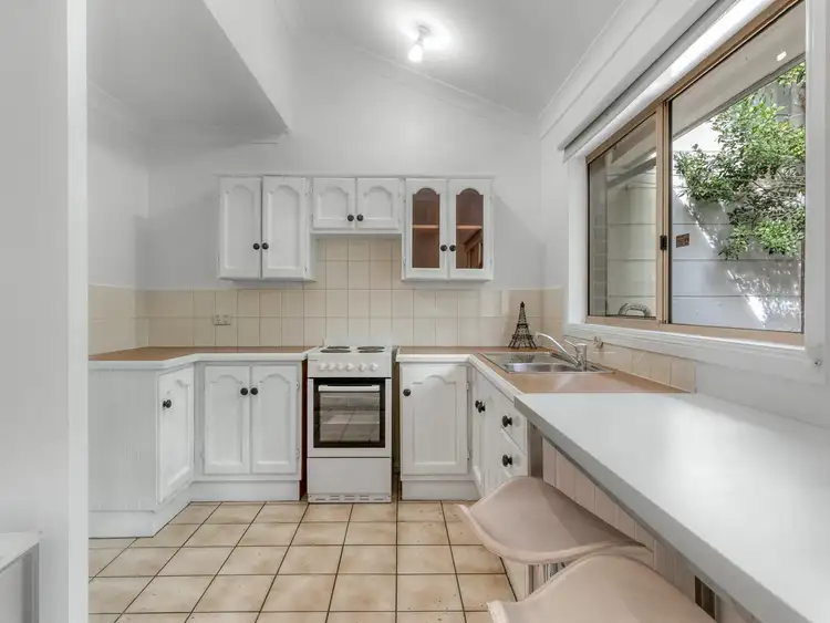 Fifth view of Homely unit listing, Unit 2/37 Moore Street, Morningside QLD 4170