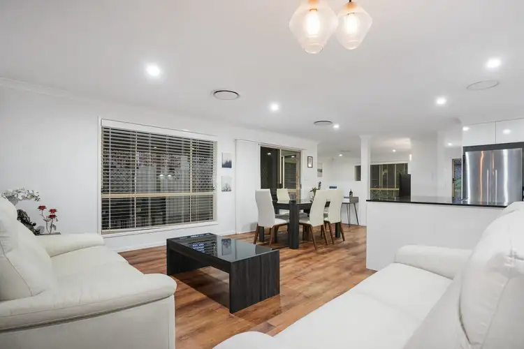 Third view of Homely house listing, 8 Lucinda Close, Sinnamon Park QLD 4073