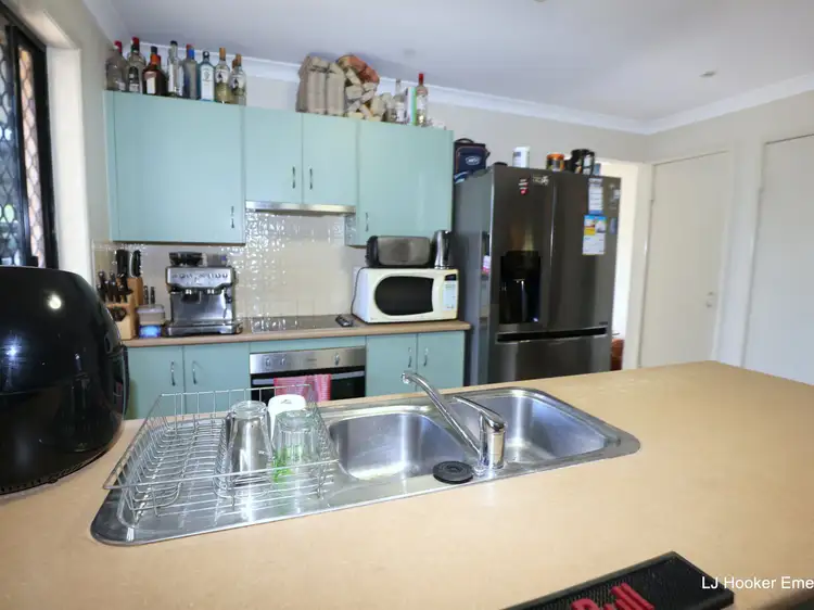 Sixth view of Homely house listing, 19 Vicki Close, Emerald QLD 4720