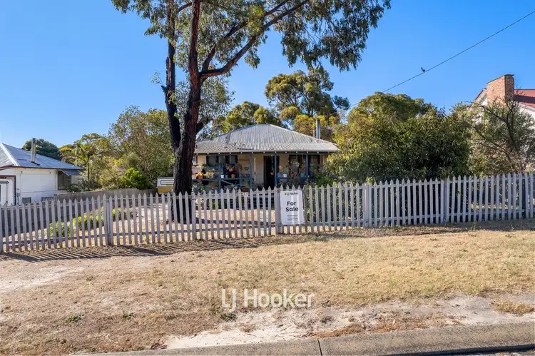 57 Riley Street, Collie WA 6225
