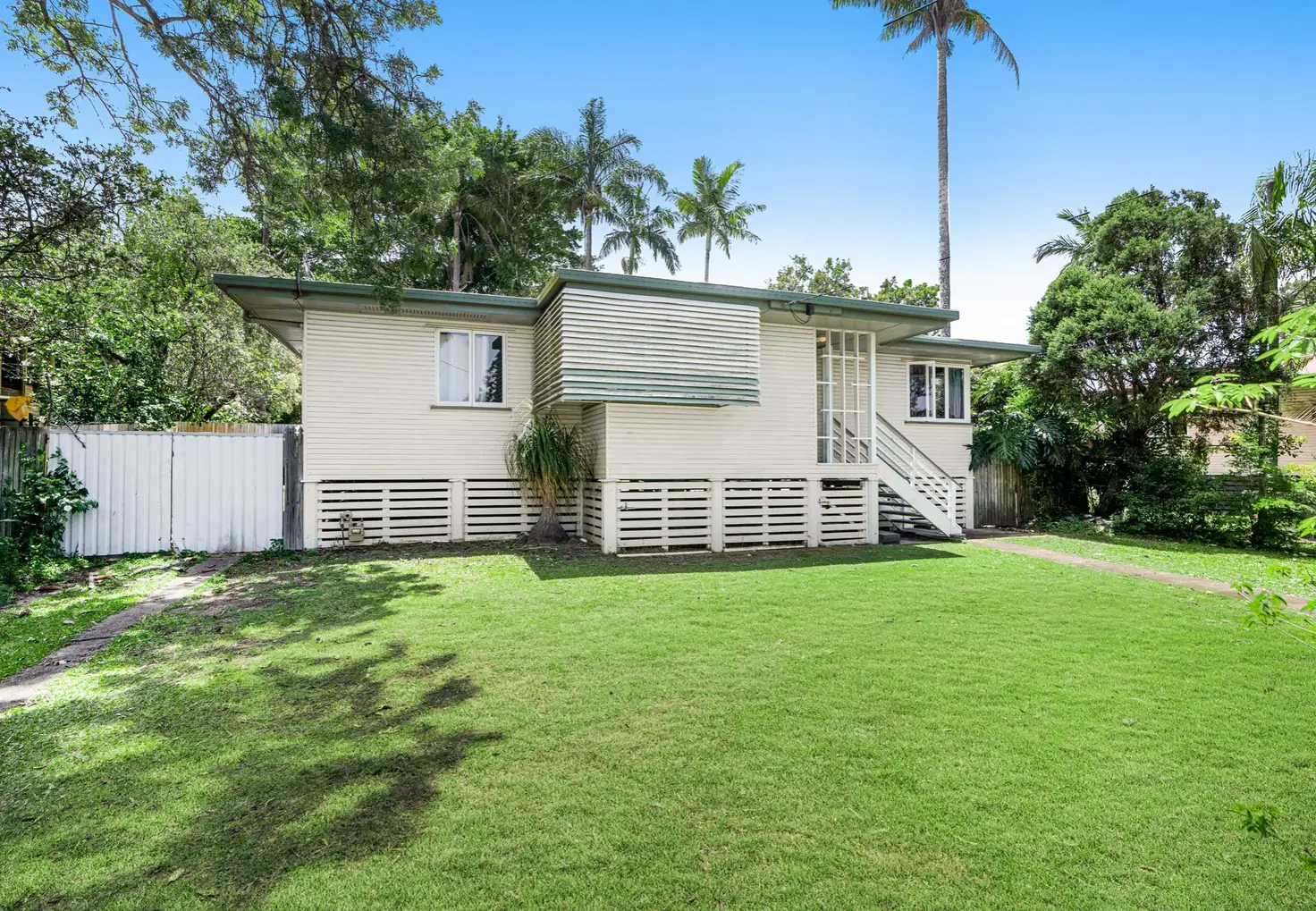 Main view of Homely house listing, 21 Hellyer Street, Wynnum West QLD 4178