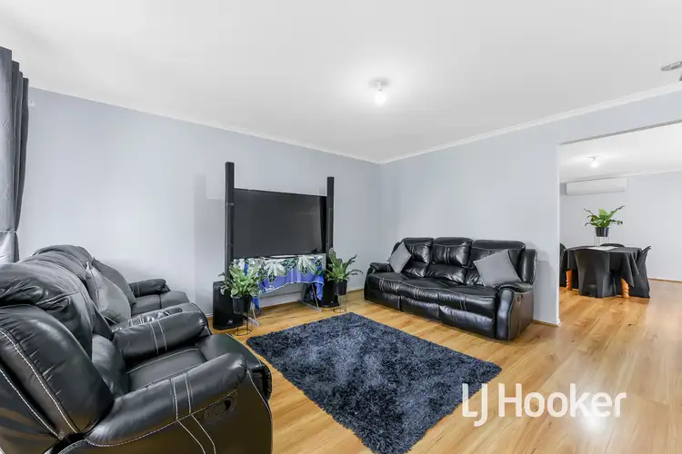 Third view of Homely house listing, 6 Mingay Place, Cranbourne West VIC 3977