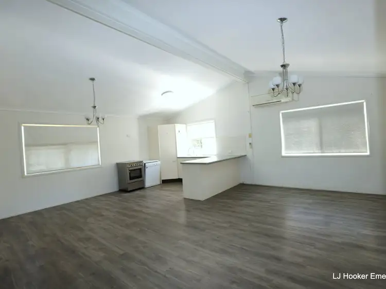 Seventh view of Homely house listing, 14 Cowan Crescent, Emerald QLD 4720