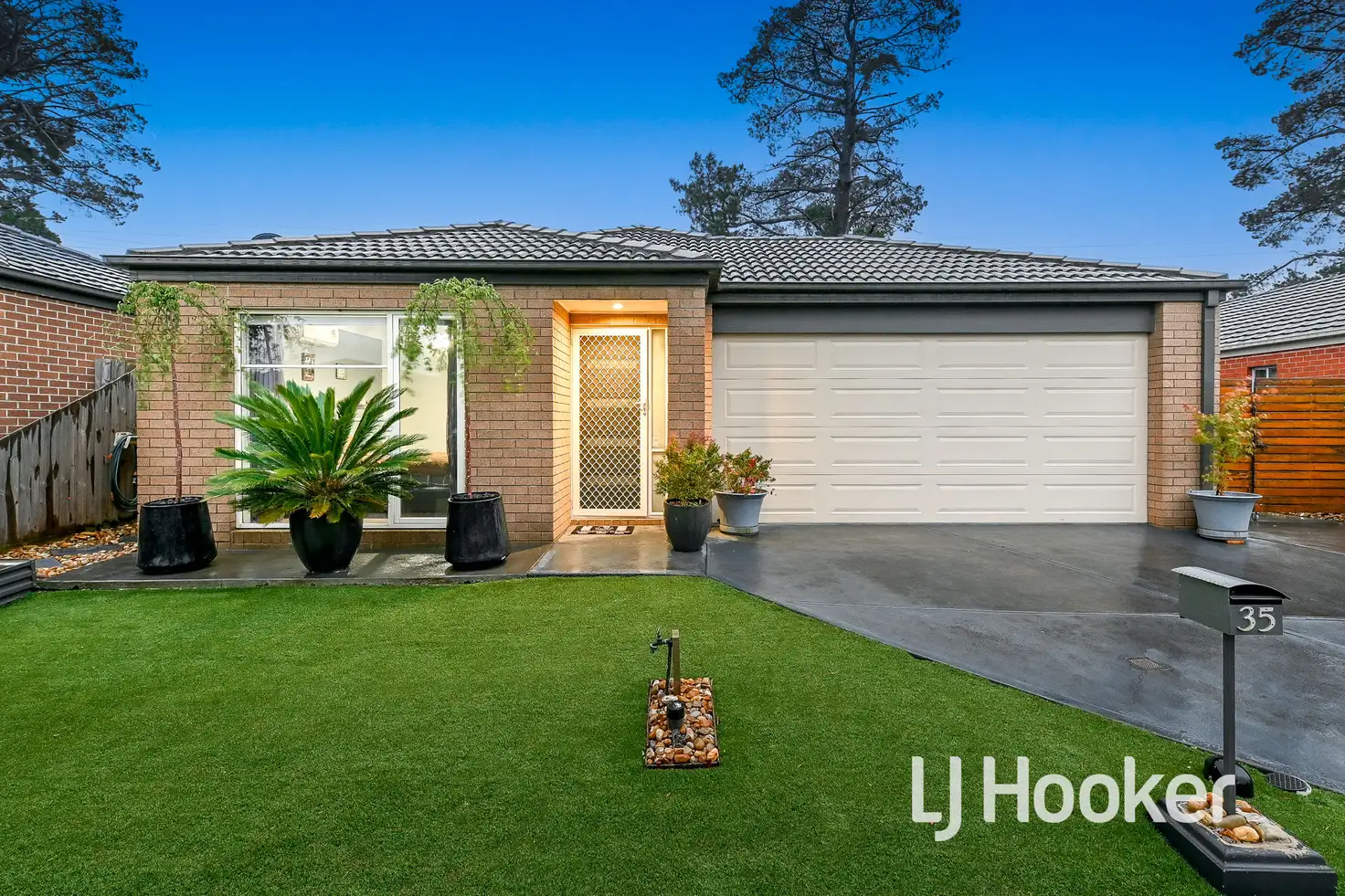 Main view of Homely house listing, 35 Melissa Way, Pakenham VIC 3810
