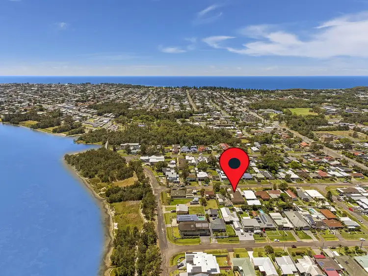 Third view of Homely house listing, 5 Armstrong Avenue, Killarney Vale NSW 2261