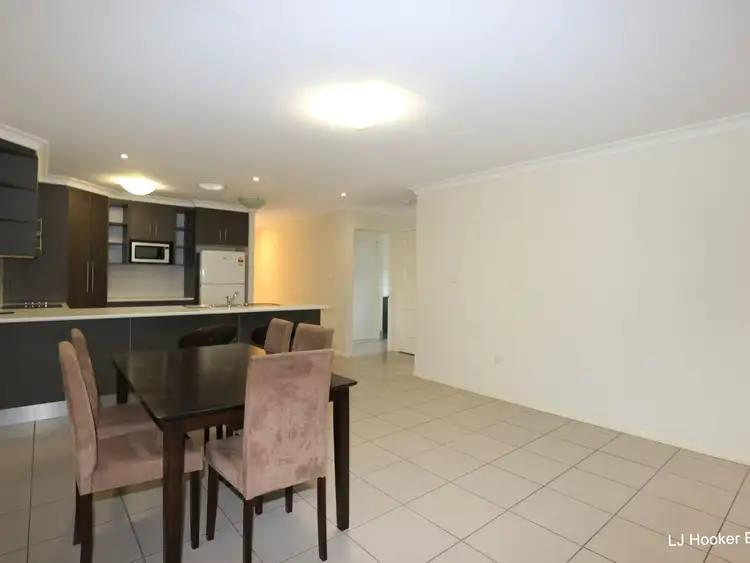 Sixth view of Homely unit listing, 1/38 Berthun Street, Emerald QLD 4720