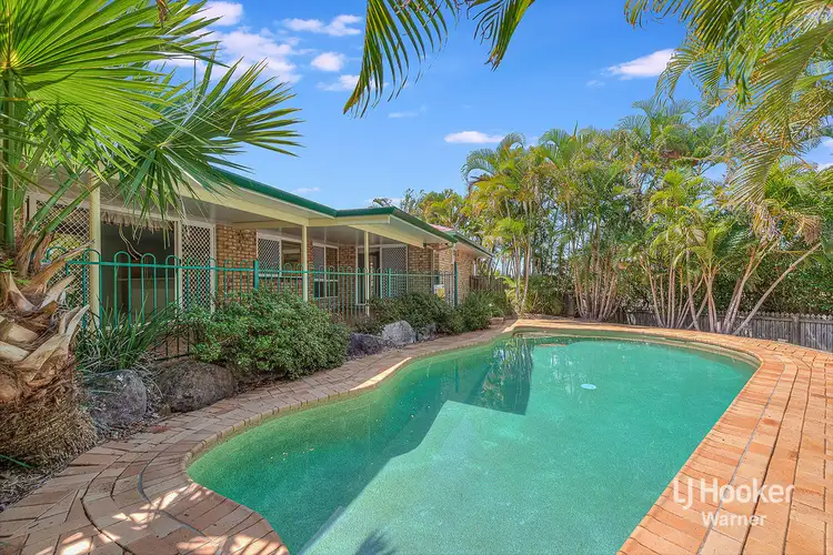 5 Ritchie Court, Petrie QLD 4502