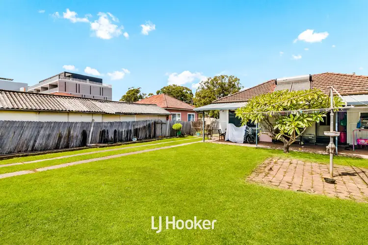 33 Toongabbie Road, Toongabbie NSW 2146