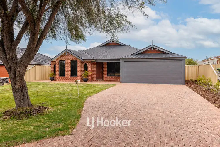 8 Illawarra Drive, Eaton WA 6232