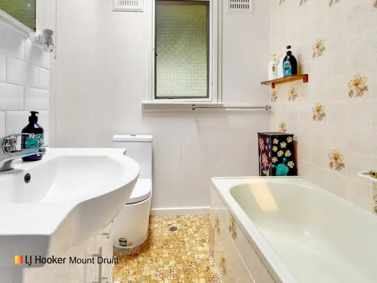 Fifth view of Homely house listing, 242 Woodstock Avenue, Whalan NSW 2770