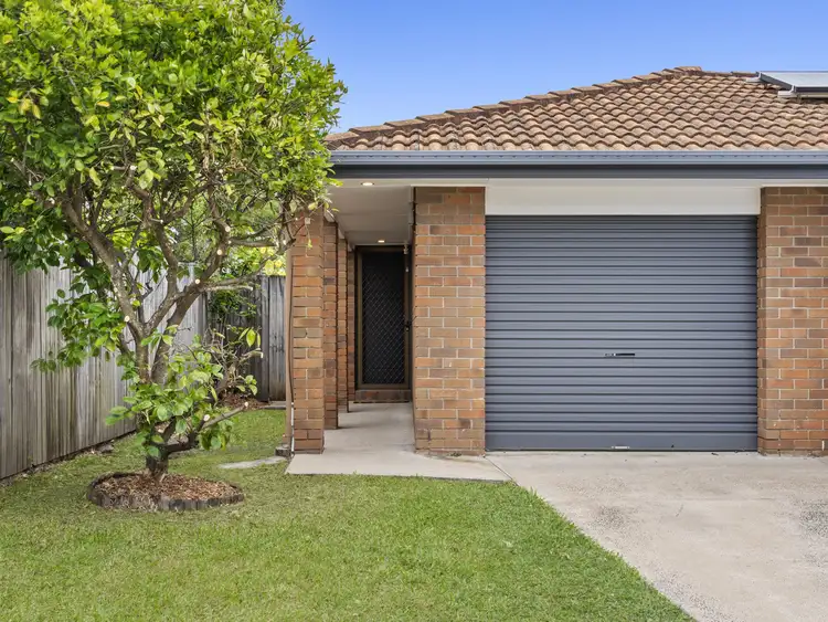 2/9 Avi Court, Labrador QLD 4215