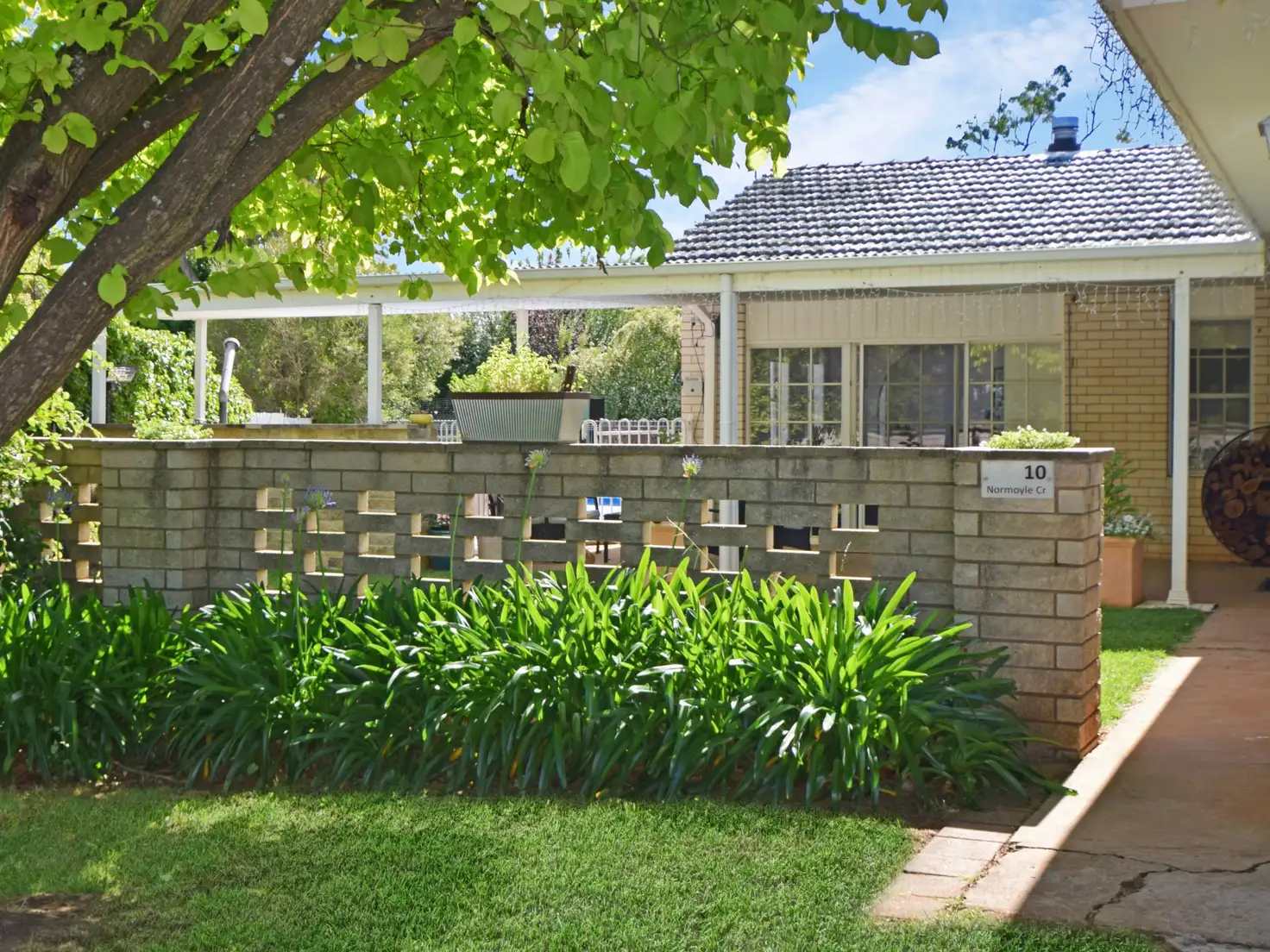 Main view of Homely house listing, 10 Normoyle Crescent, Young NSW 2594