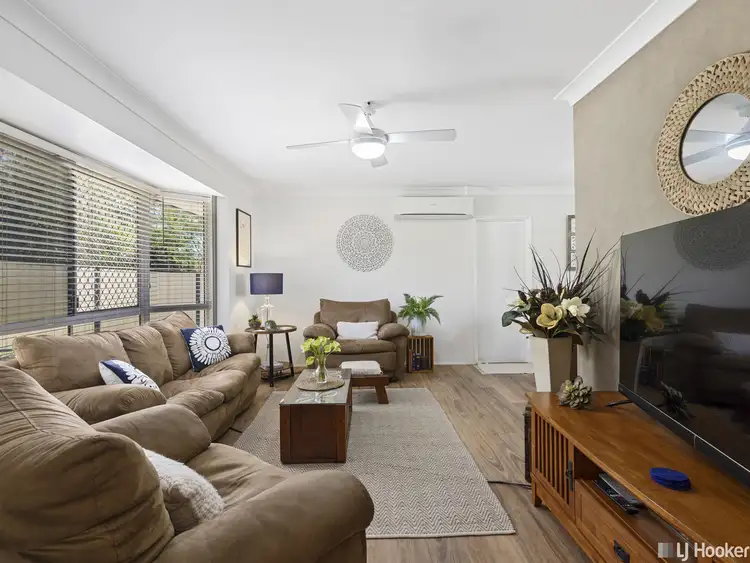 Third view of Homely house listing, 6 Bush Court, Crestmead QLD 4132