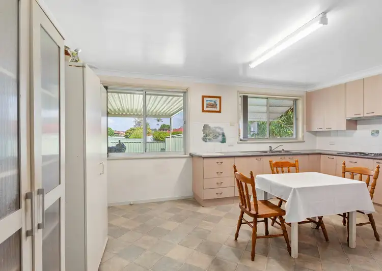 Seventh view of Homely house listing, 2 Jacaranda Avenue, Taree NSW 2430