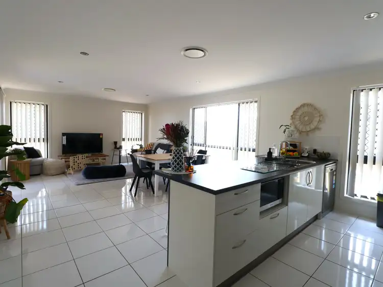 Second view of Homely house listing, 7 Highview Close, Roma QLD 4455