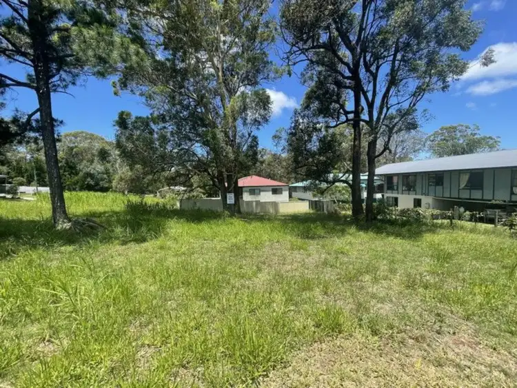 4 GUNSYND STREET, Russell Island QLD 4184