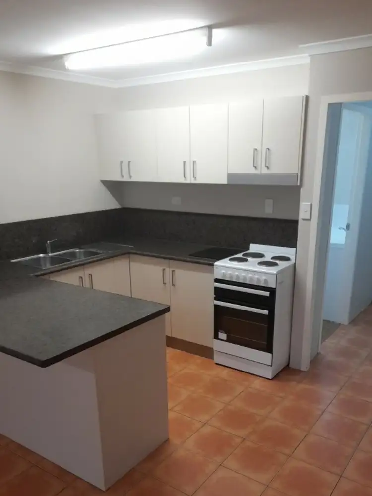Second view of Homely block of units listing, 90 Off lane, South Gladstone QLD 4680