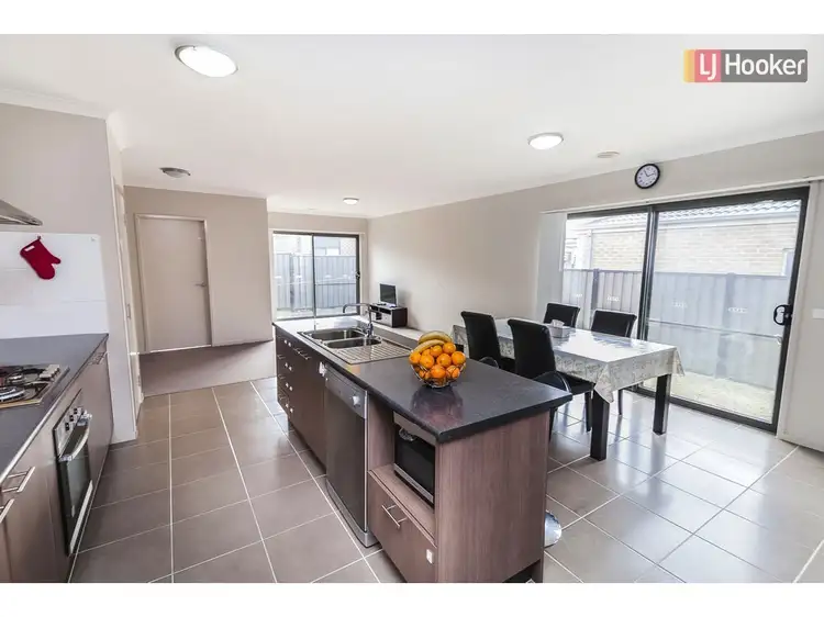 Fourth view of Homely house listing, 7 Bottlebrush Rd, Craigieburn VIC 3064