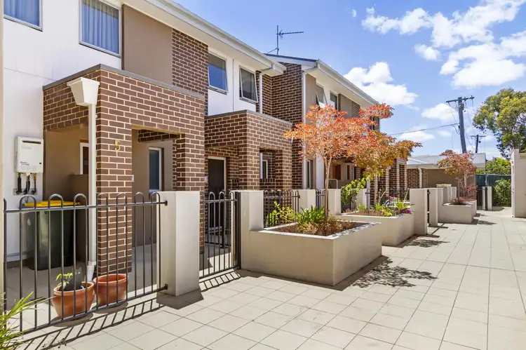 Main view of Homely townhouse listing, 5/17 Ashley Drive, Wanniassa ACT 2903