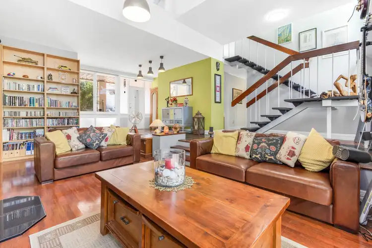 Second view of Homely house listing, 10 Camborne Way, Thornlie WA 6108