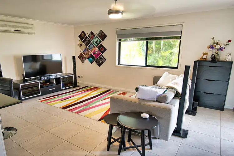 Fourth view of Homely house listing, 8 Yorkshire Crescent, Mount Warren Park QLD 4207