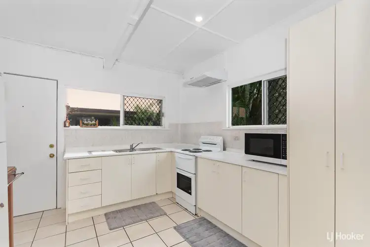 Fifth view of Homely block of units listing, 130 Francis Street, West End QLD 4810