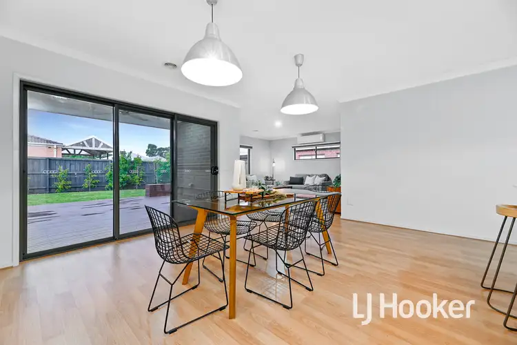 Sixth view of Homely house listing, 3 Caitlin Drive, Pakenham VIC 3810