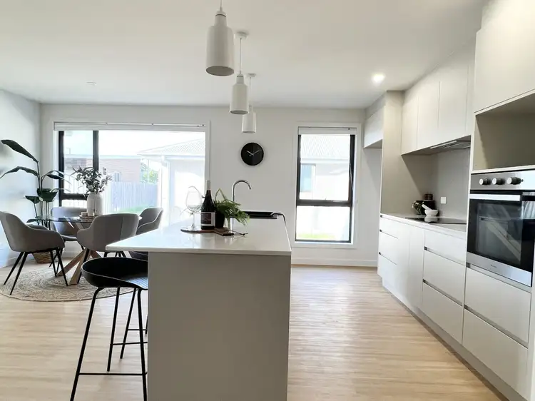 Fifth view of Homely house listing, Unit 3/6 Mill Court, St Helens TAS 7216