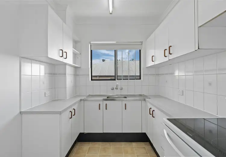 Sixth view of Homely unit listing, 5/9 Avondale Avenue, Annerley QLD 4103