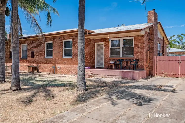 14 Midlow Road, Elizabeth Downs SA 5113