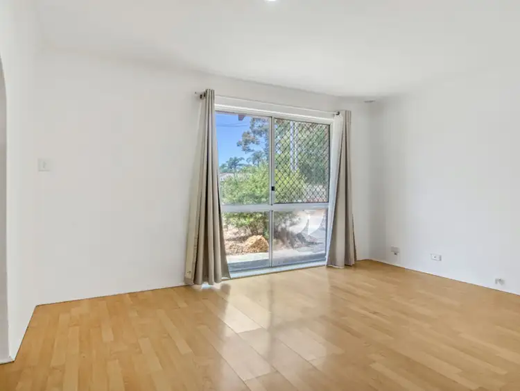Sixth view of Homely house listing, 1 McAlister Place, Thornlie WA 6108
