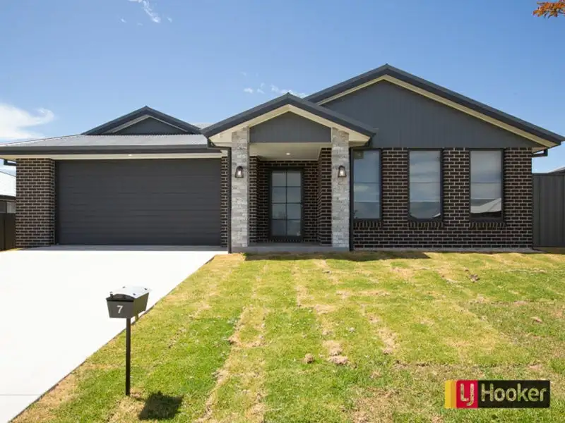 Main view of Homely house listing, 7 Jersey Close, Calala NSW 2340