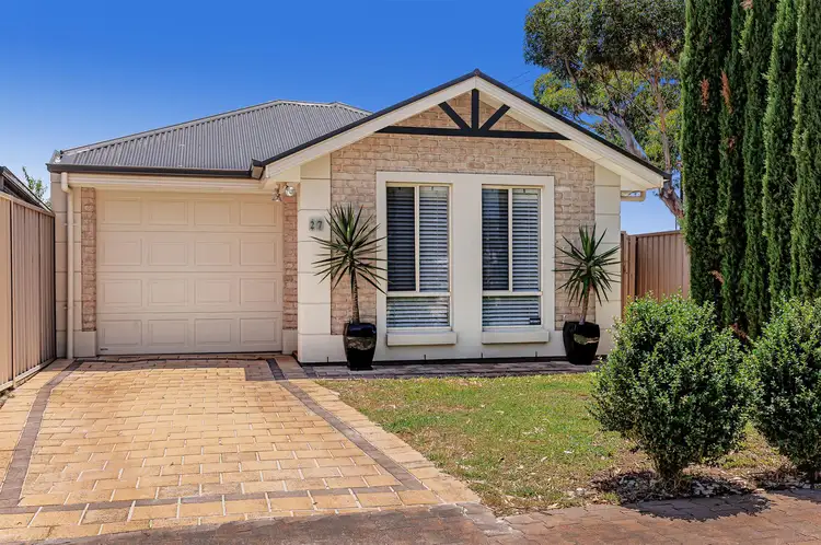 27 Gilles Crescent, Hillcrest SA 5086