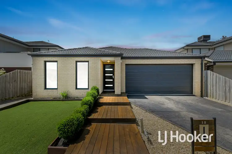12 Palmer Drive, Narre Warren VIC 3805