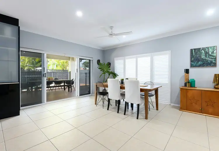 8 Shearwater Street, Port Douglas QLD 4877