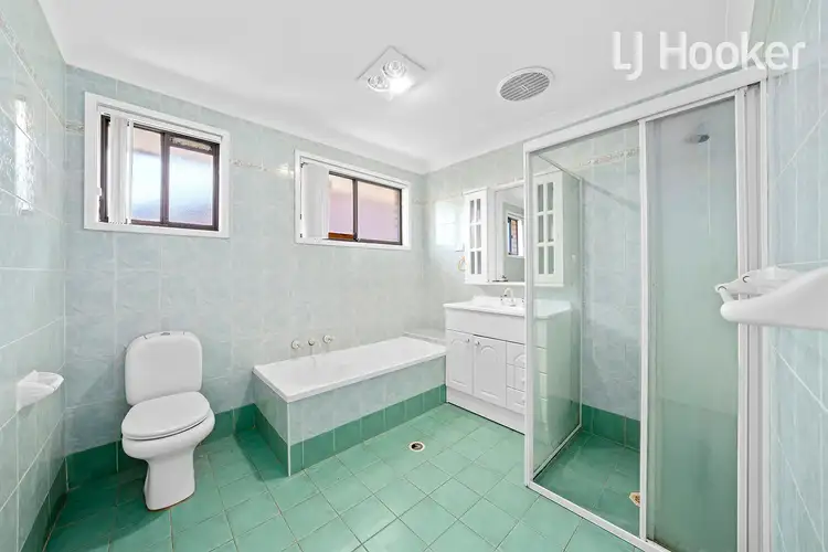 Fifth view of Homely house listing, 12 Whyalla Cl, Wakeley NSW 2176